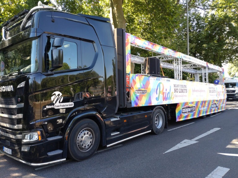 Materie_Paradetruck_14