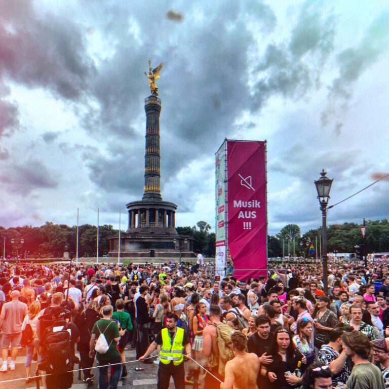 E360BEC8-4688-4191-9072-7E8B46A03C1B